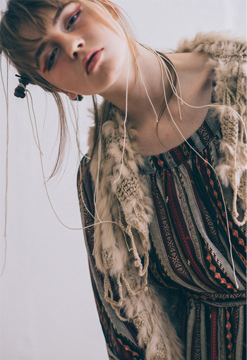 カタログロング